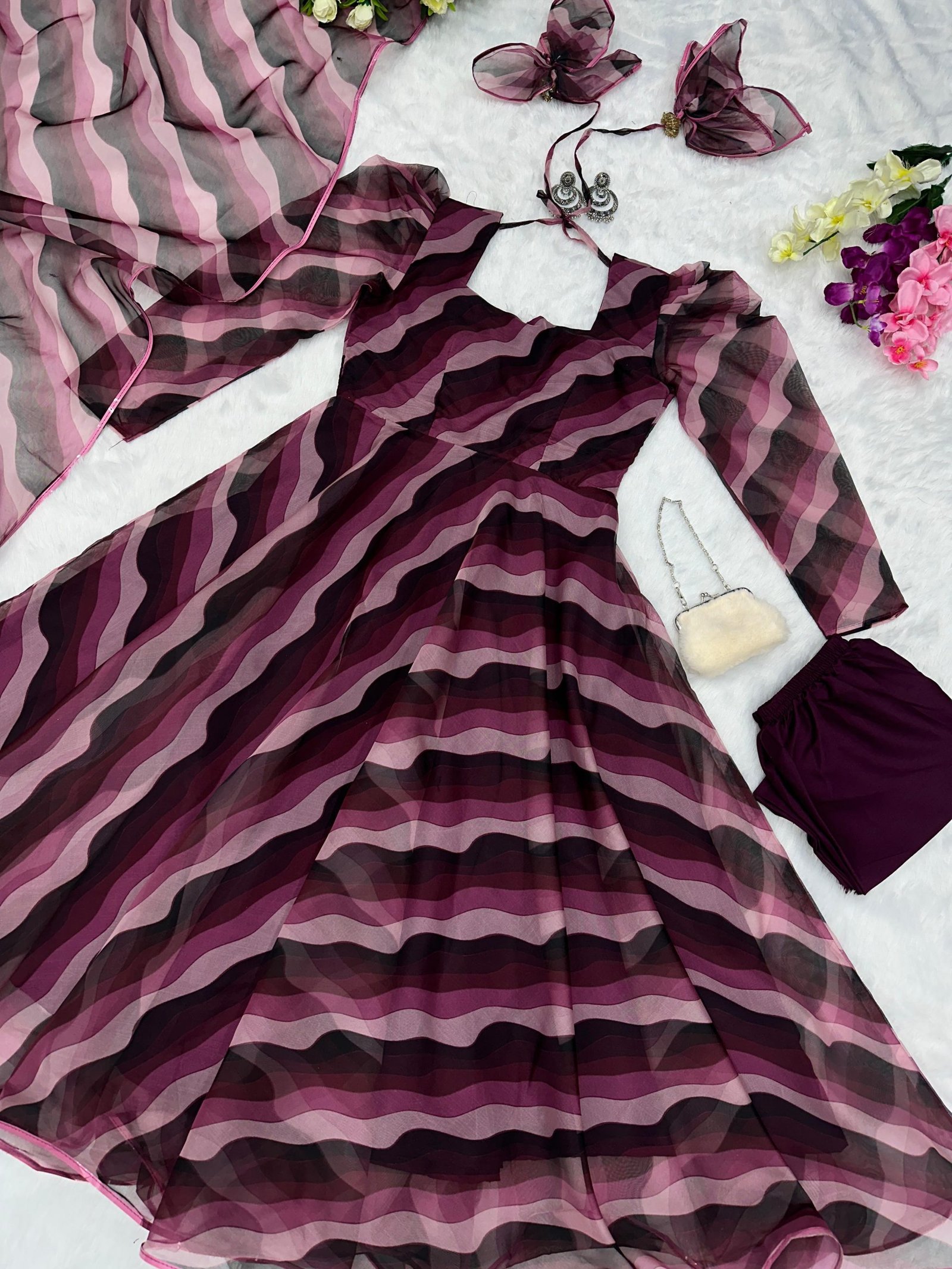 "AMYRA" 3 PIECE SUIT SET - Image 3